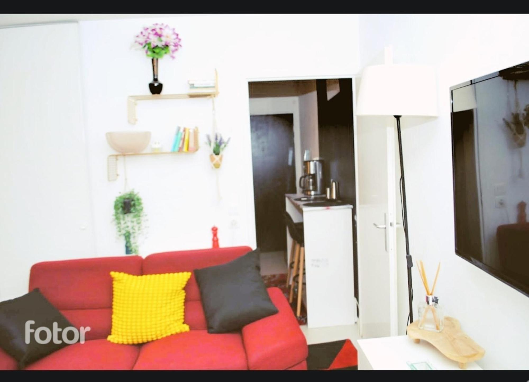 With Office Wifi Parking Balcony * Pierrefitte-sur-Seine